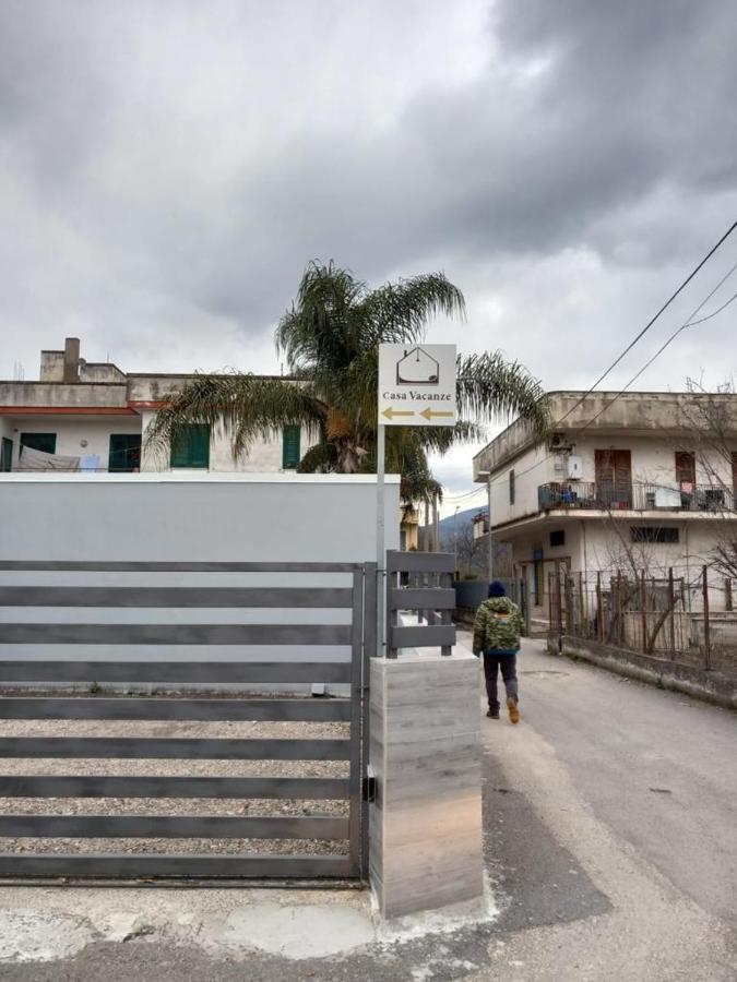 Napule E Villa Poggiomarino Luaran gambar